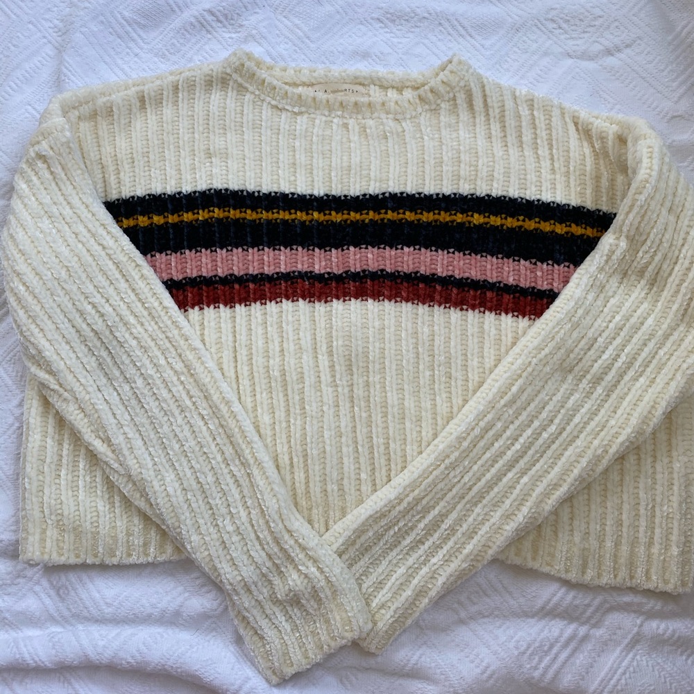 Cropped sweater